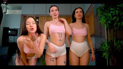 catolinanight @ chaturbate on 20260325