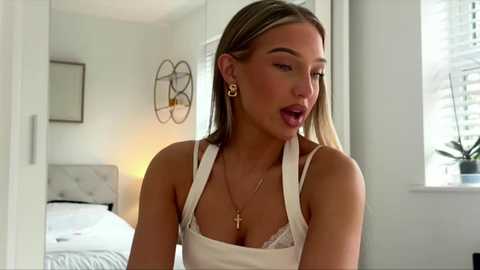 rosebella_ @ chaturbate on 20260327