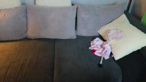 rainevi @ chaturbate on 20260328