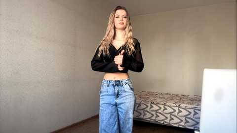 crystarouillard @ chaturbate on 20260329