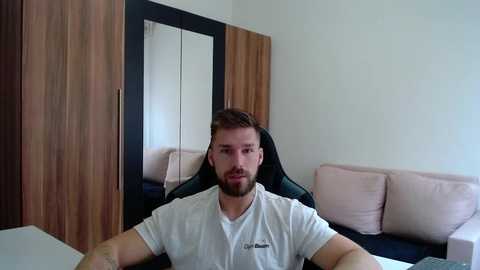 darius_94 @ chaturbate on 20260330