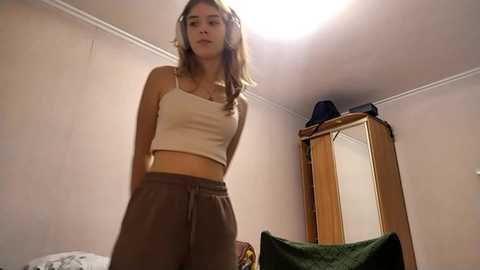 lateshastarnaud @ chaturbate on 20260330