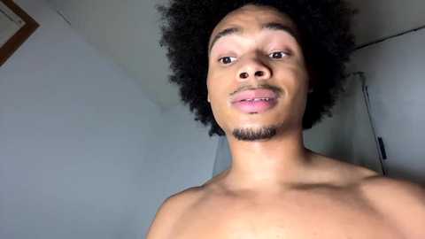 cumhere999 @ chaturbate on 20260401