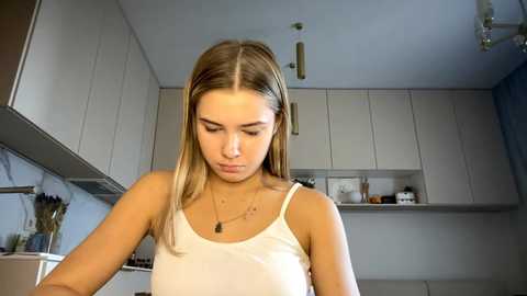 lourapimenta @ chaturbate on 20260401