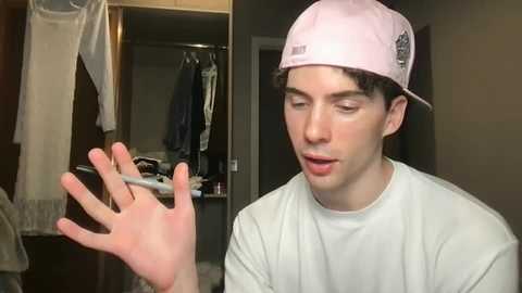 alexander0_ @ chaturbate on 20260403