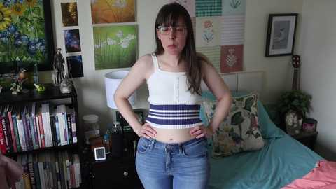 ellynaomi @ chaturbate on 20260403