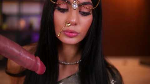 ravennadarcy @ chaturbate on 20260407