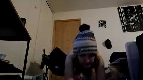 shygirlsky @ chaturbate on 20260408