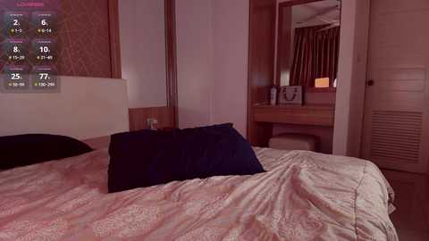 mooniejin @ chaturbate on 20260410