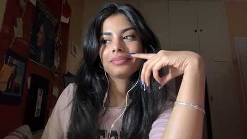 shirleendurrah @ chaturbate on 20260411