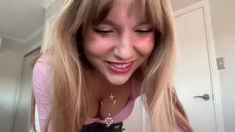 kittengirlxo @ chaturbate on 20260412
