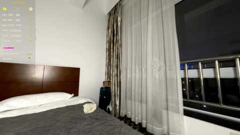 palmiratownzen @ chaturbate on 20260412