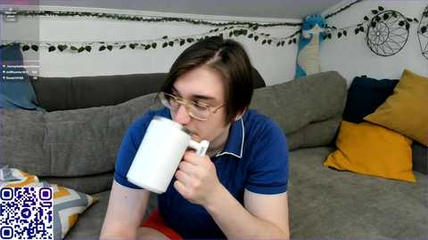 eliteeros @ chaturbate on 20260413