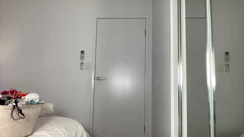 bbybreex @ chaturbate on 20260414