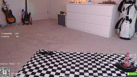 petitebrat @ chaturbate on 20260414