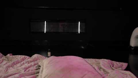 _meganmeow_ @ chaturbate on 20260415