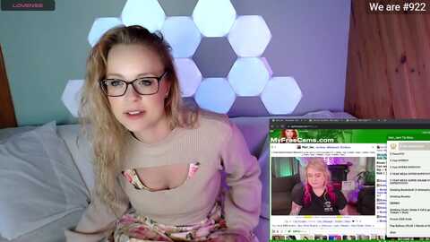 aussiecosplay @ myfreecams on 20230901