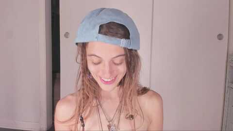 naomidee @ myfreecams on 20230901