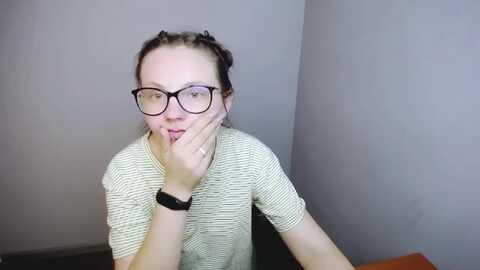 annahotty_ @ myfreecams on 20230902