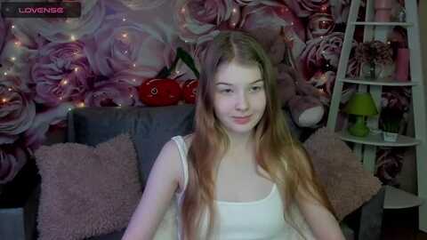 emilyember @ myfreecams on 20230902