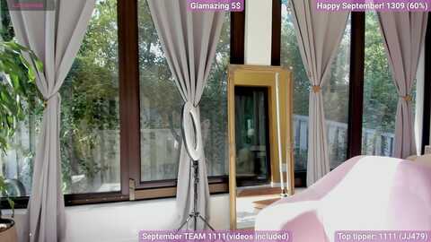 giamazing @ myfreecams on 20230902