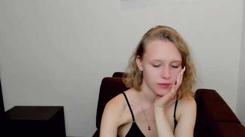 iamhotty_girl @ myfreecams on 20230902