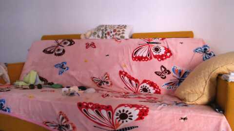 isabeladoll @ myfreecams on 20230902