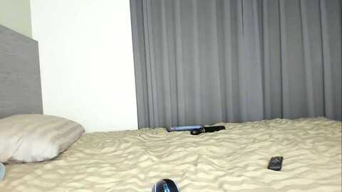 krissweet777 @ myfreecams on 20230902