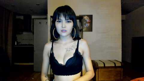 poofme1 @ myfreecams on 20230902