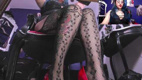 sarabdsm @ myfreecams on 20230902