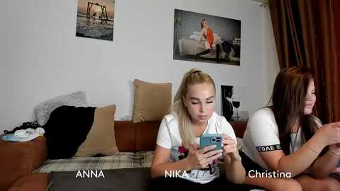 sinthiamars @ myfreecams on 20230902