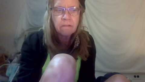 trisharra @ myfreecams on 20230902