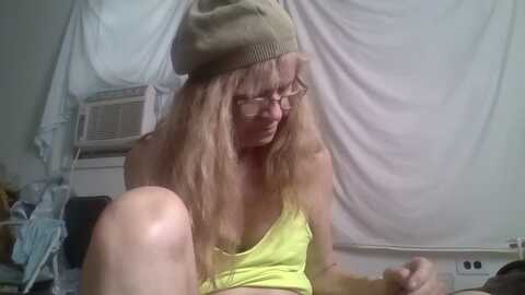 trisharra @ myfreecams on 20230902