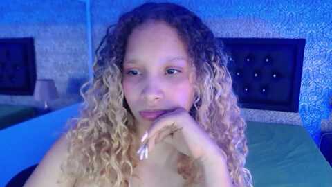 kendra_axl10 @ myfreecams on 20230903
