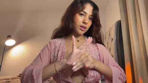 selenaquintan @ myfreecams on 20230903
