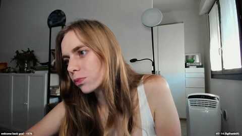 personage @ myfreecams on 20230904