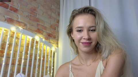 whynot___ @ myfreecams on 20230904