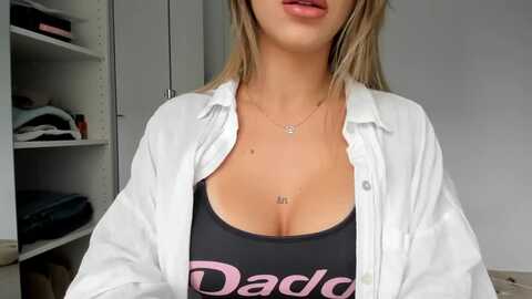 yourbabyyy96 @ myfreecams on 20230904