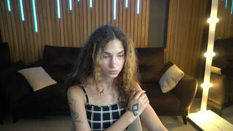 babyflowerr @ myfreecams on 20230905
