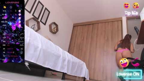 lissa_santoss @ myfreecams on 20230905