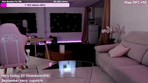 newboobies4bb @ myfreecams on 20230905