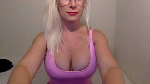 britneymonroe @ myfreecams on 20230906