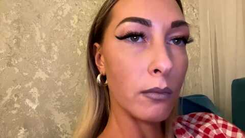 blake_star @ myfreecams on 20230907