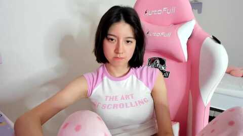cherrycute666 @ myfreecams on 20230907