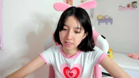 cherrycute666 @ myfreecams on 20230907
