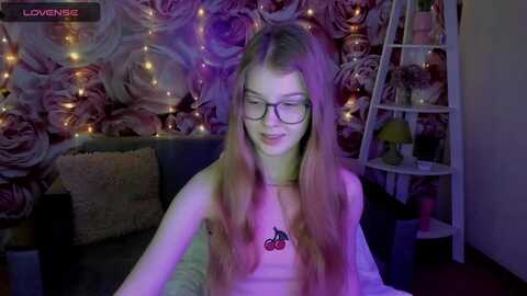 emilyember @ myfreecams on 20230907
