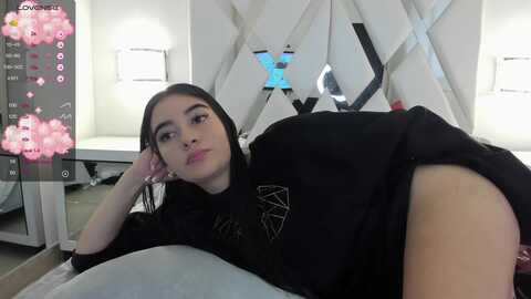 evelynowen1 @ myfreecams on 20230907