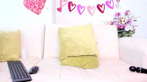 georgina_hot @ myfreecams on 20230907