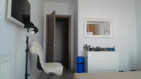 hrystina_ @ myfreecams on 20230907