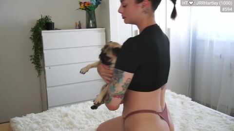 lucynutty @ myfreecams on 20230907